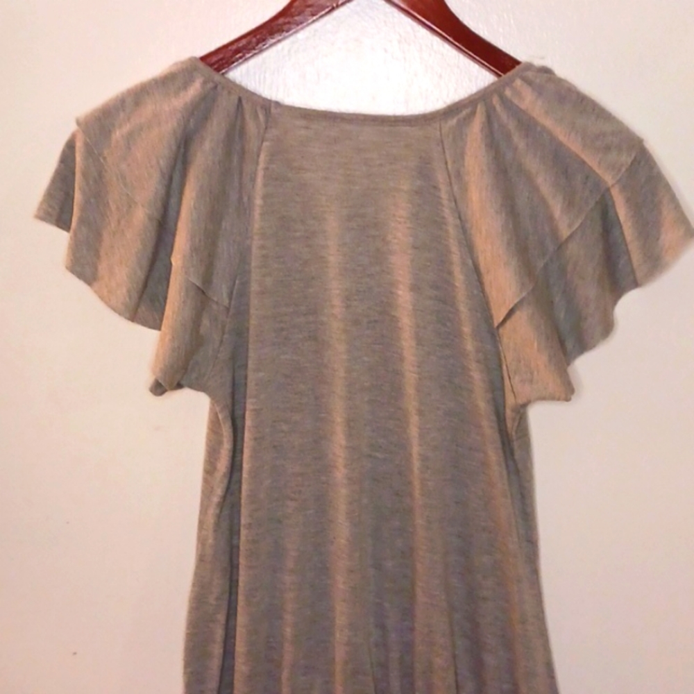 🌸Women's Scoop Neck Ruffle Tee - Picture 6 of 7